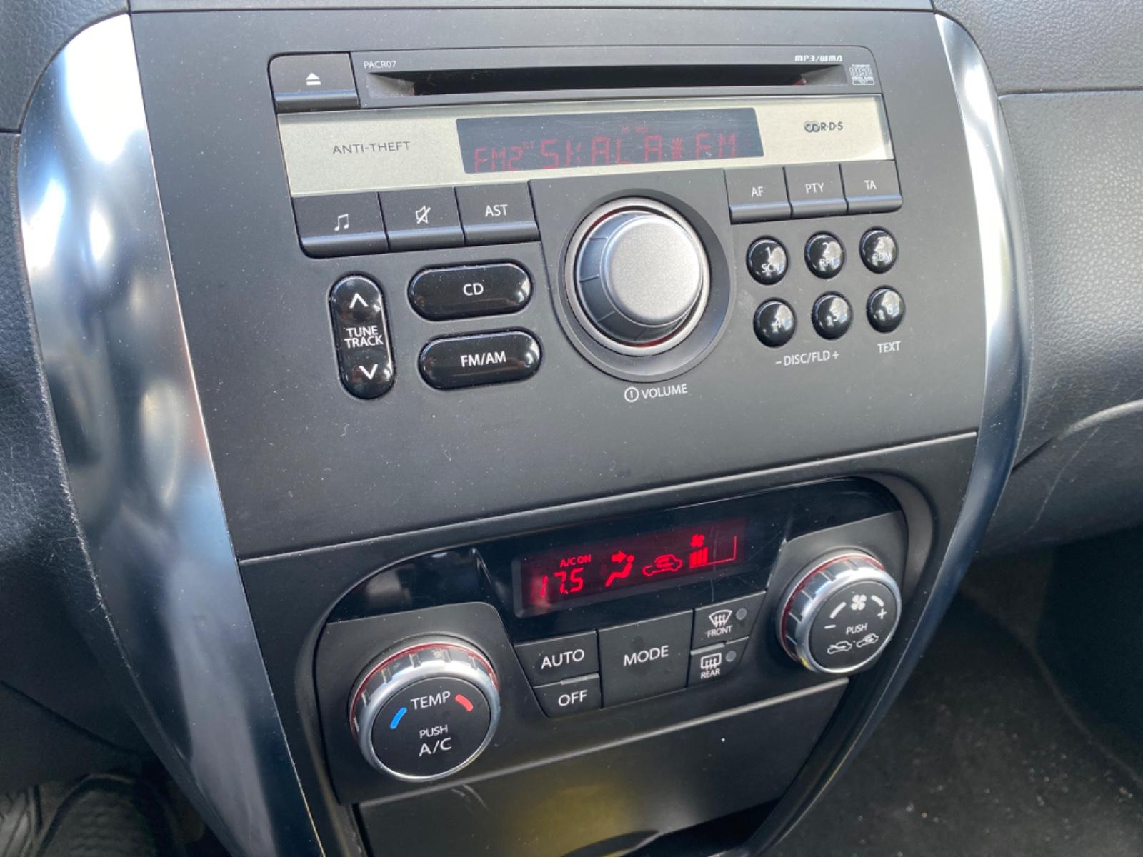 Suzuki SX4 1.6 VVT 2WD Comfort KLIMAAUTOMATIKTüv10-2027
