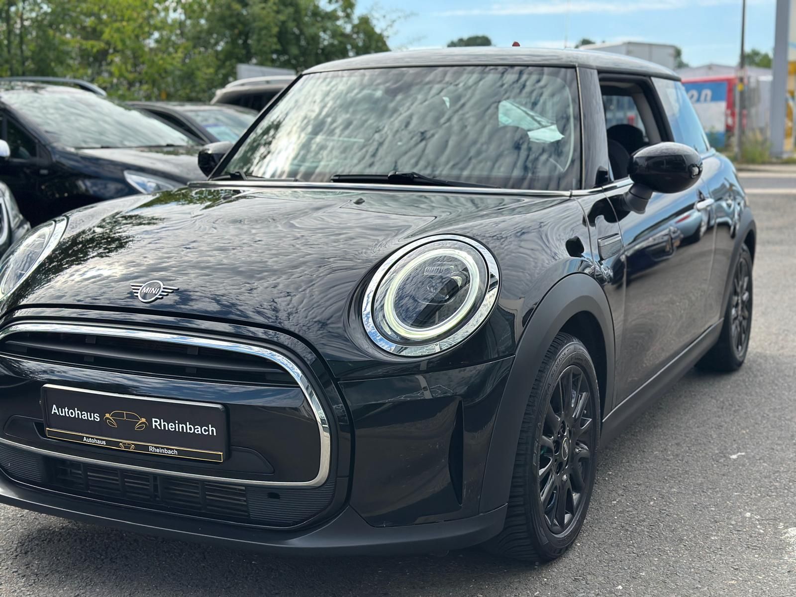 MINI ONE Mini 3-trg. One Essential Trim