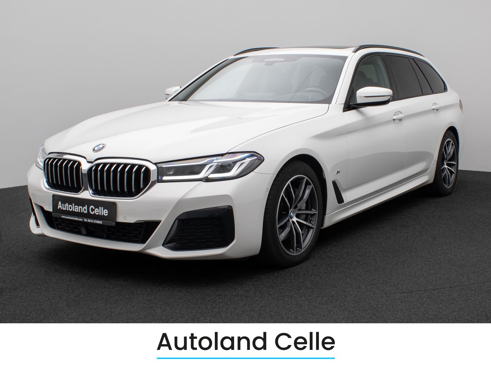 Fahrzeugabbildung BMW 530d xD M Sport Panorama Laser 360°HUD DAB H/K