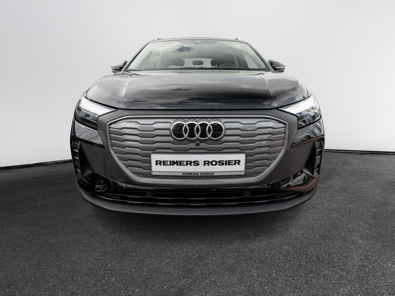 Audi Q4 e-tron 40 e-tron 150 kW Kam. Navi Standh. ACC imagem 3