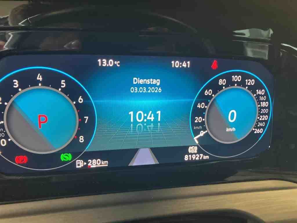 Fahrzeugabbildung Volkswagen Golf VIII Variant eTSI Style DSG LEDplus CarPlay