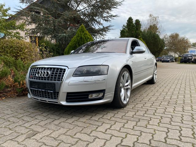 Audi S8 5.2 tiptronic quattro