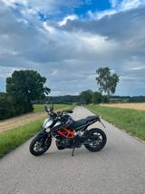 KTM 125 Duke silver - KTM 125