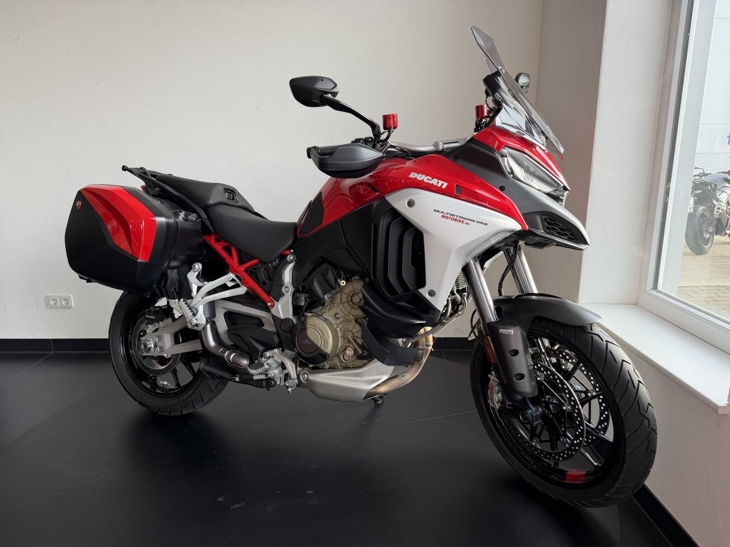 Ducati Multistrada V4S FULL viel Zubehoer!