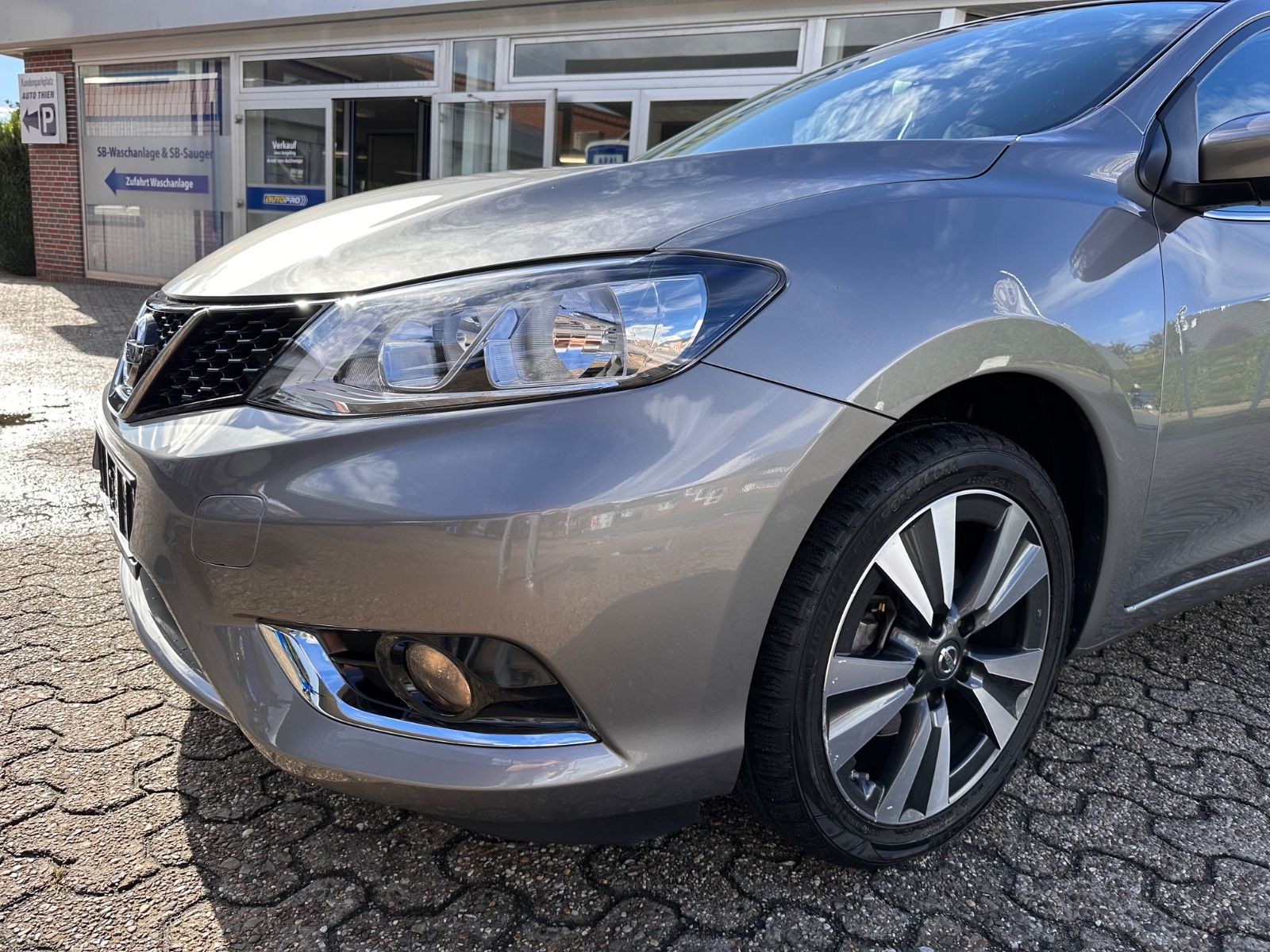 Fahrzeugabbildung Nissan Pulsar N-Connecta 1.2 DIG-T AHK/Kamera/GRA/SHZG