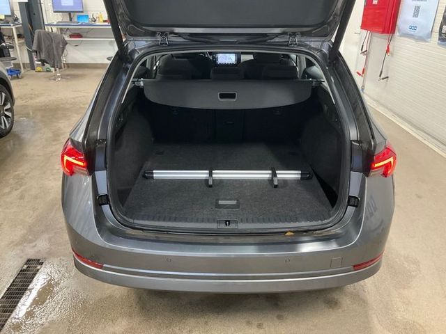 Octavia Combi Style 1.5 TSI DSG*NAVI*SHZ*