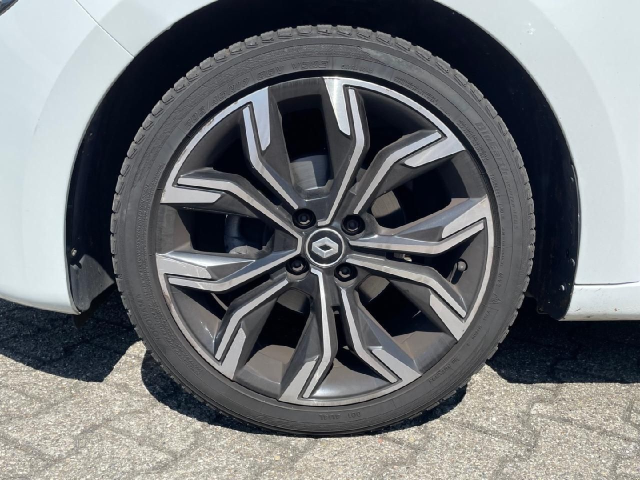 Fahrzeugabbildung Renault Clio Intens TCe 90