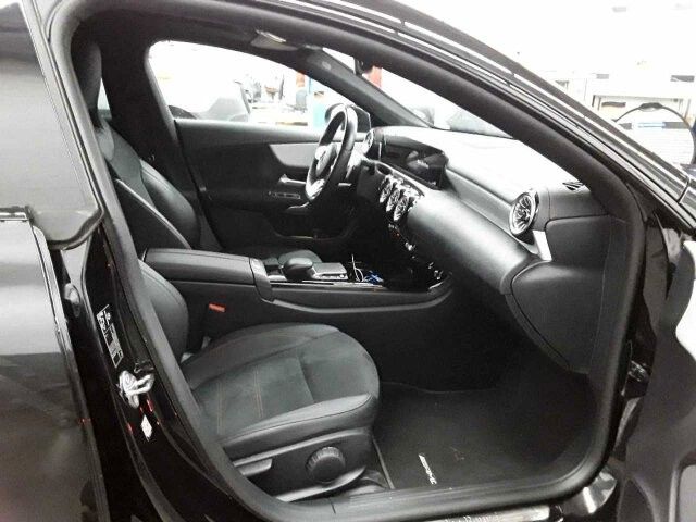 Fahrzeugabbildung Mercedes-Benz CLA 200 SB AMG Night+Pano+R-Kamera+Ambi+MBUX+19"