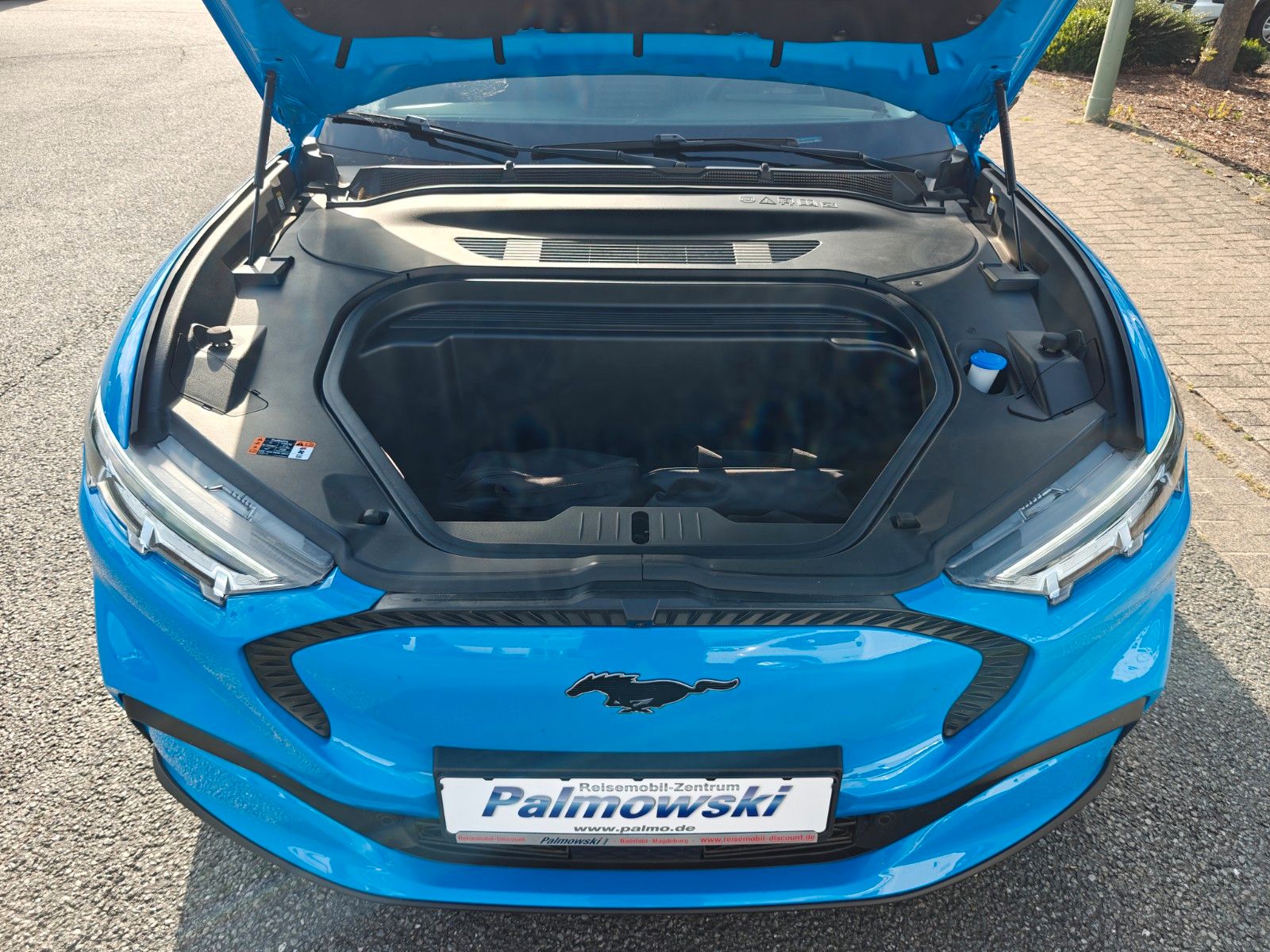 Fahrzeugabbildung Ford Mustang Mach-E - 360 Kamera, ACC, Laneassist -