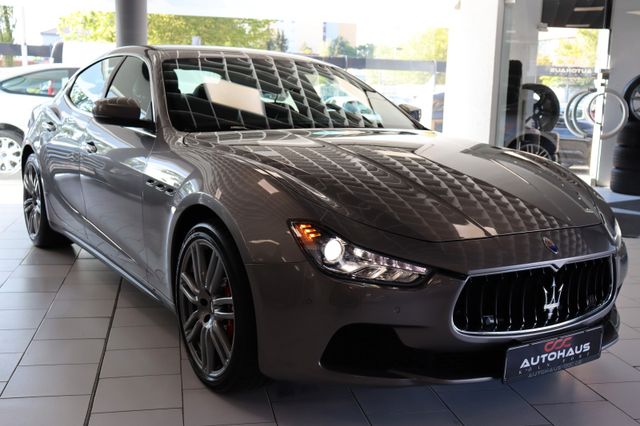 Fahrzeugabbildung Maserati Ghibli 3.0 V6 S Q4 GranSport |KAMERA|LED|CARBON