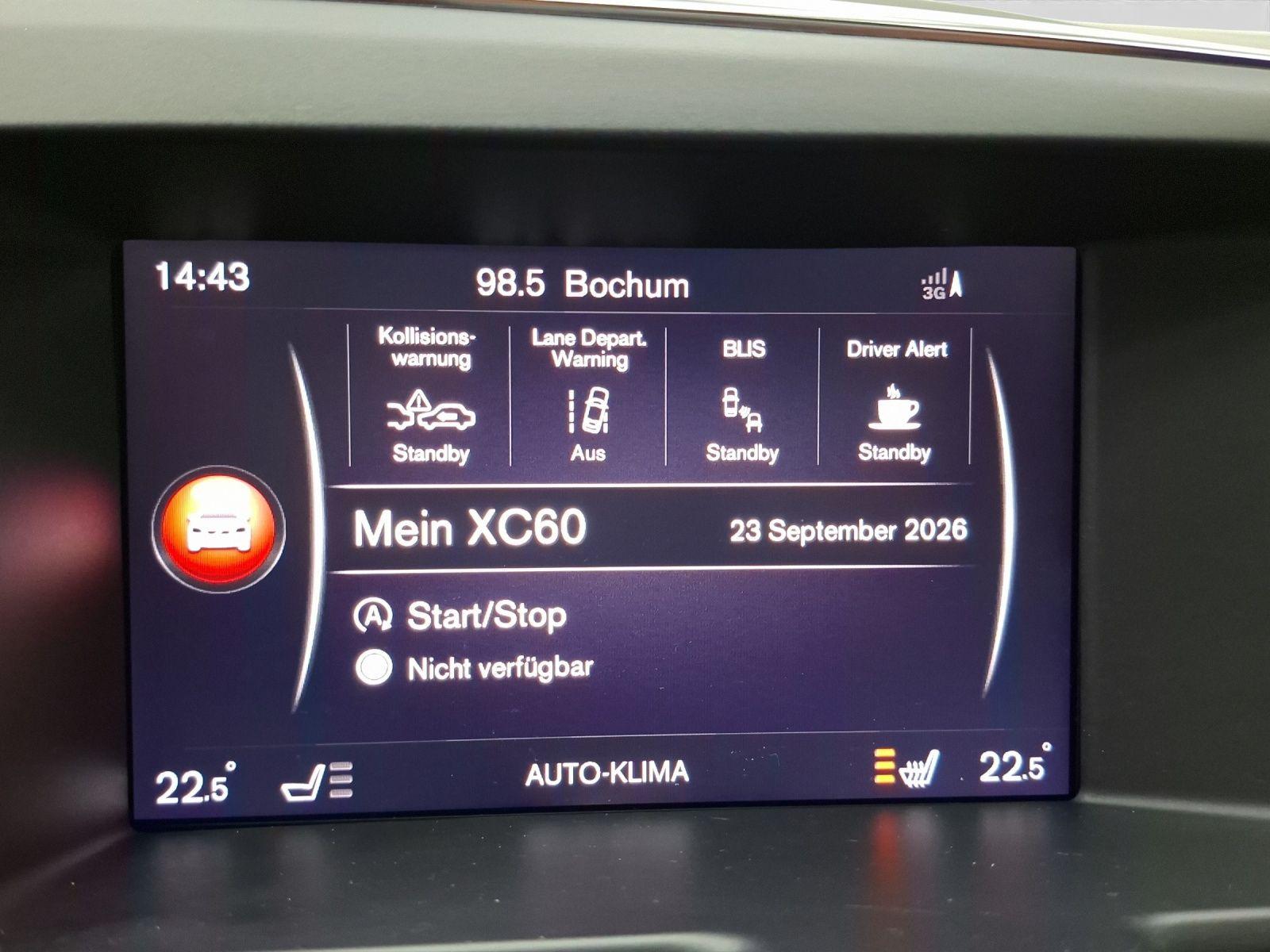 Volvo XC60 T5 AWD SUMMUM AHK PANO LEDER