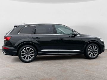 Audi Q7 - 7