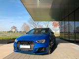 Audi RS3 Sportback, 1. Hd. nur 16tkm, dt. Auto - Audi RS3 in Stuttgart