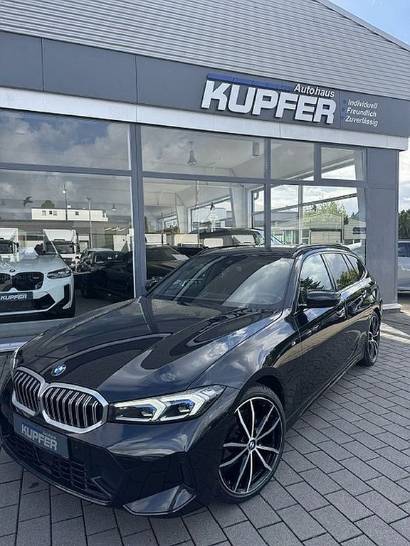 Image of BMW 320