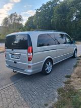 Mercedes-Benz Viano 3.0 CDI AMBIENTE extralang AMBIENTE - Mercedes Viano mit Schiebedach