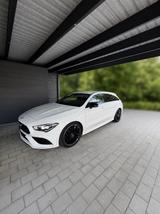 Mercedes-Benz CLA 200 Shooting Brake - AMG Line Night Paket