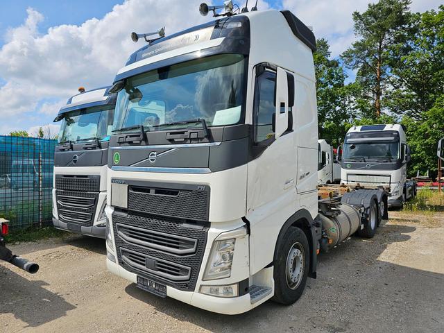 Volvo FH 460 6x2 LNG* MultiBDF, XL, ADR, climă staționară*