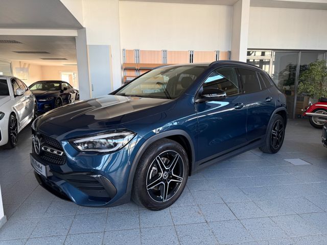 Mercedes-Benz GLA 200 AMG Aut./Multibeam/Kamera/MBUX/Carbon