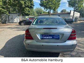 Mercedes E 240 - 4