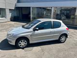 Peugeot 206 1.6 16V Quiksilver | Erst 72.510 km! - Peugeot 206: 16v