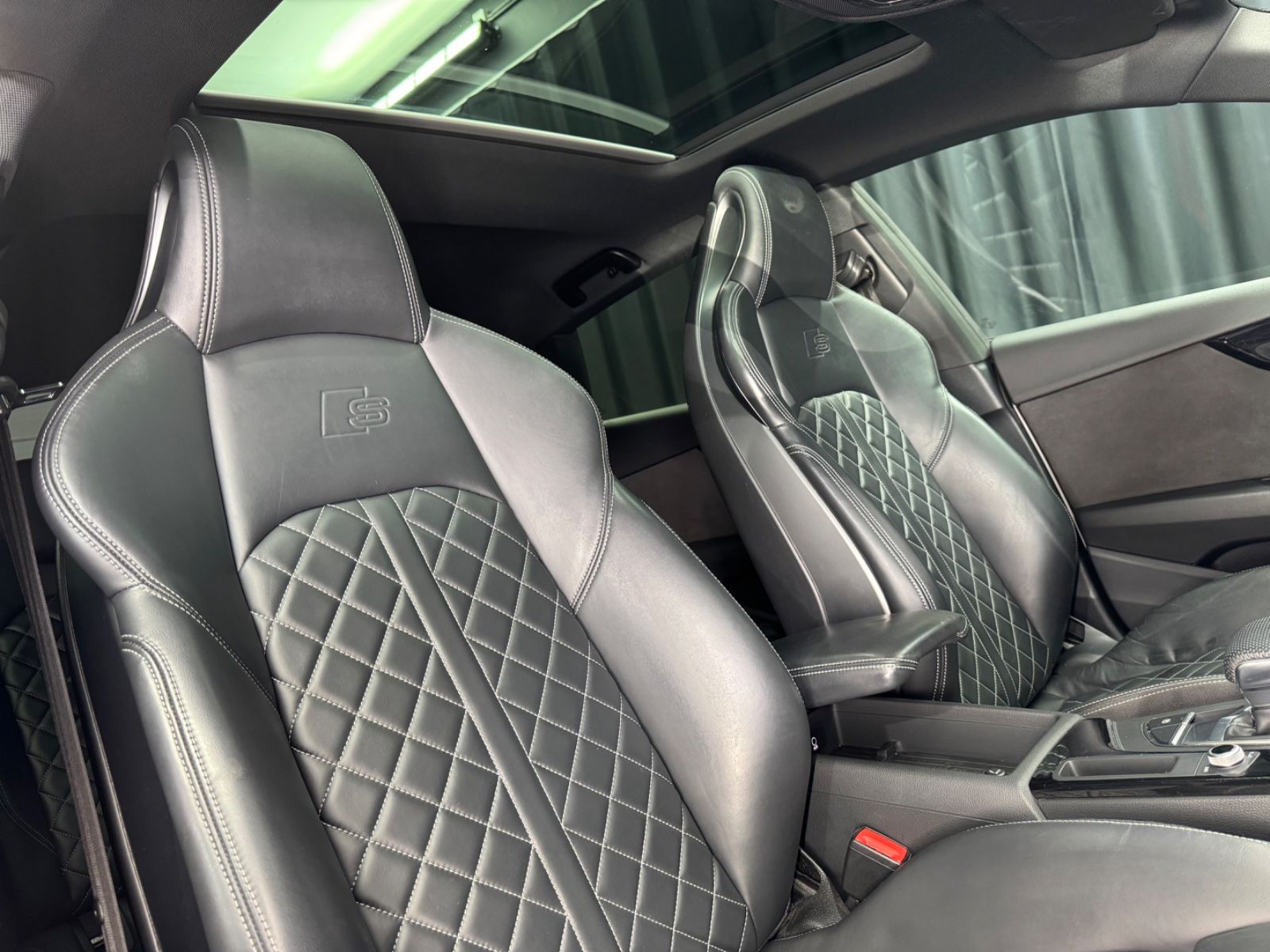 Fahrzeugabbildung Audi A5 Sportback quattro S-LINE|RS-SITZE|MASSAGE|B&O