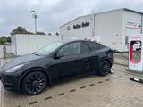 Tesla Model Y Performance Dual Motor AWD Performance - Tesla Model Y in Rostock