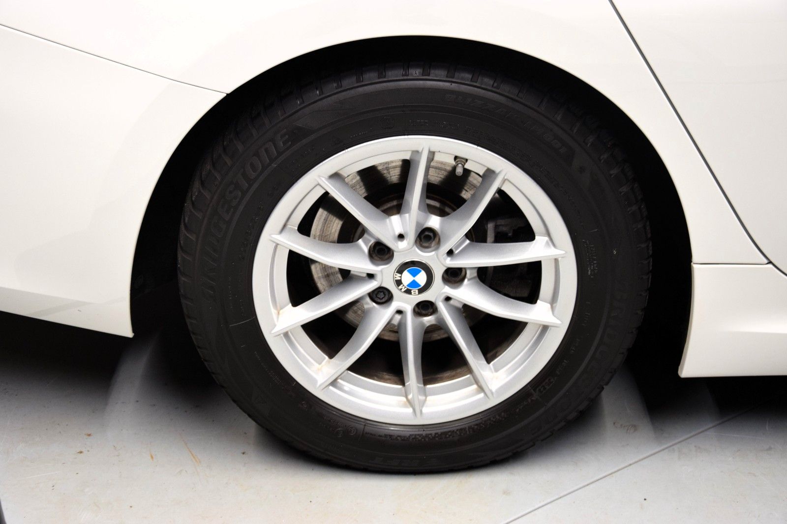 Fahrzeugabbildung BMW 318 i Touring M Sport ACC Pano AHK Memory Kamera