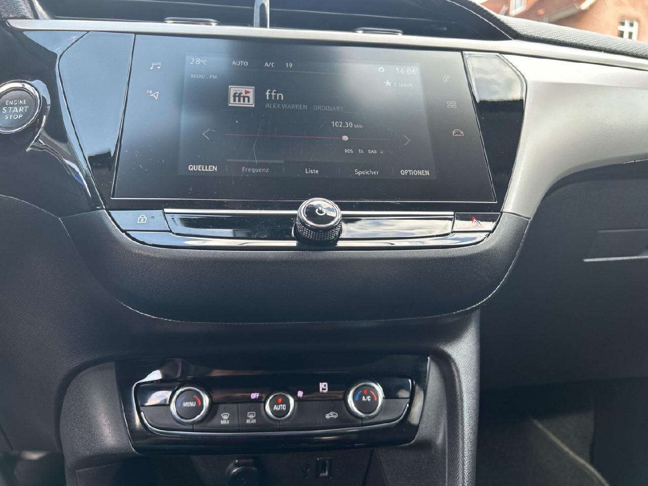 Fahrzeugabbildung Opel Corsa F e Edition