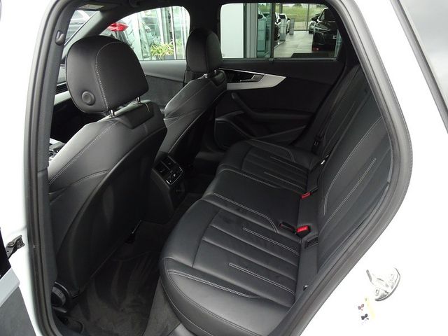 A4 Avant 35 TDI S-tronic S line - Matrix / Leder