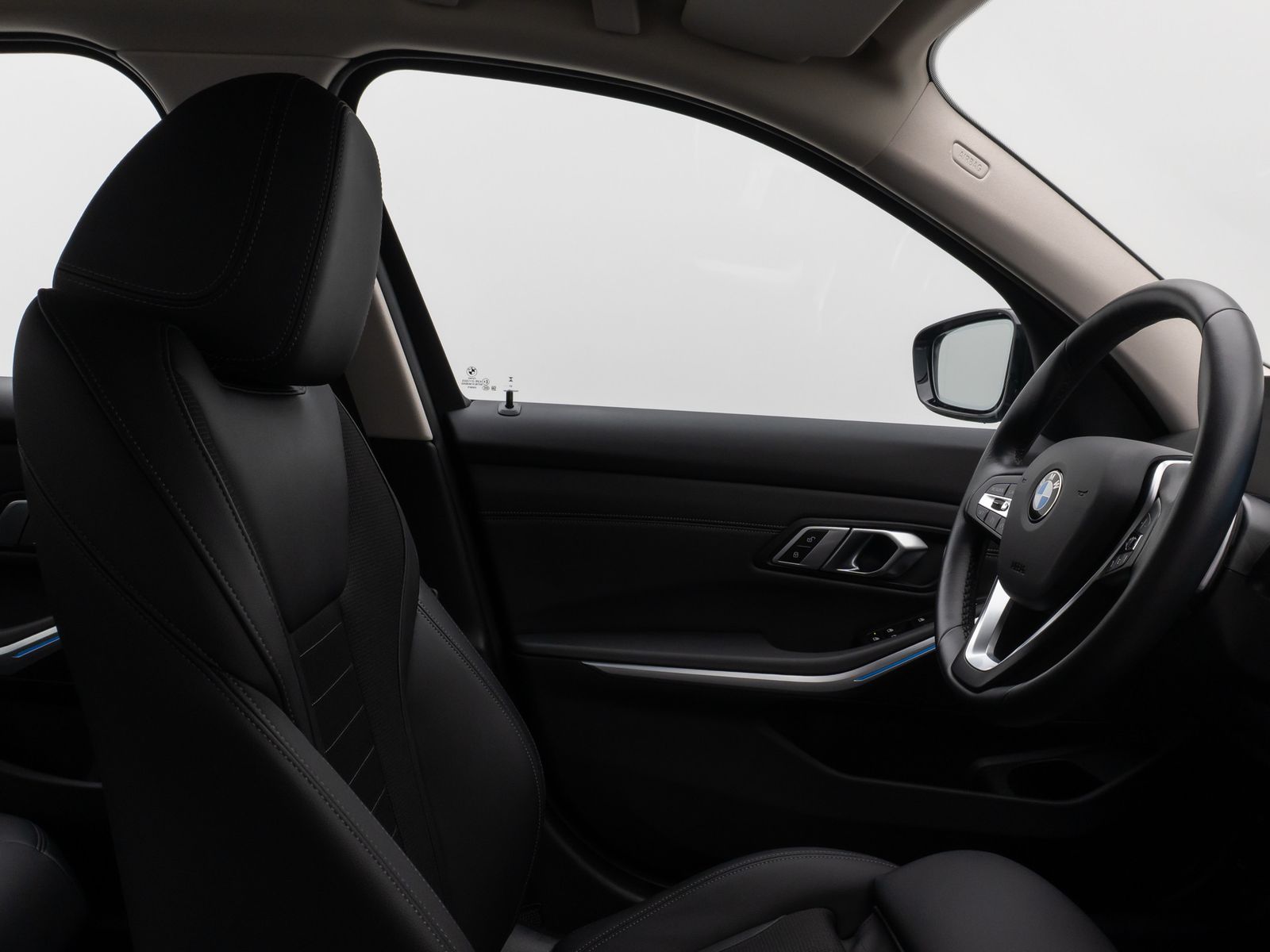 Fahrzeugabbildung BMW 330d xD Lim. Kamera DAB Leder Alarm Sport 18Zoll