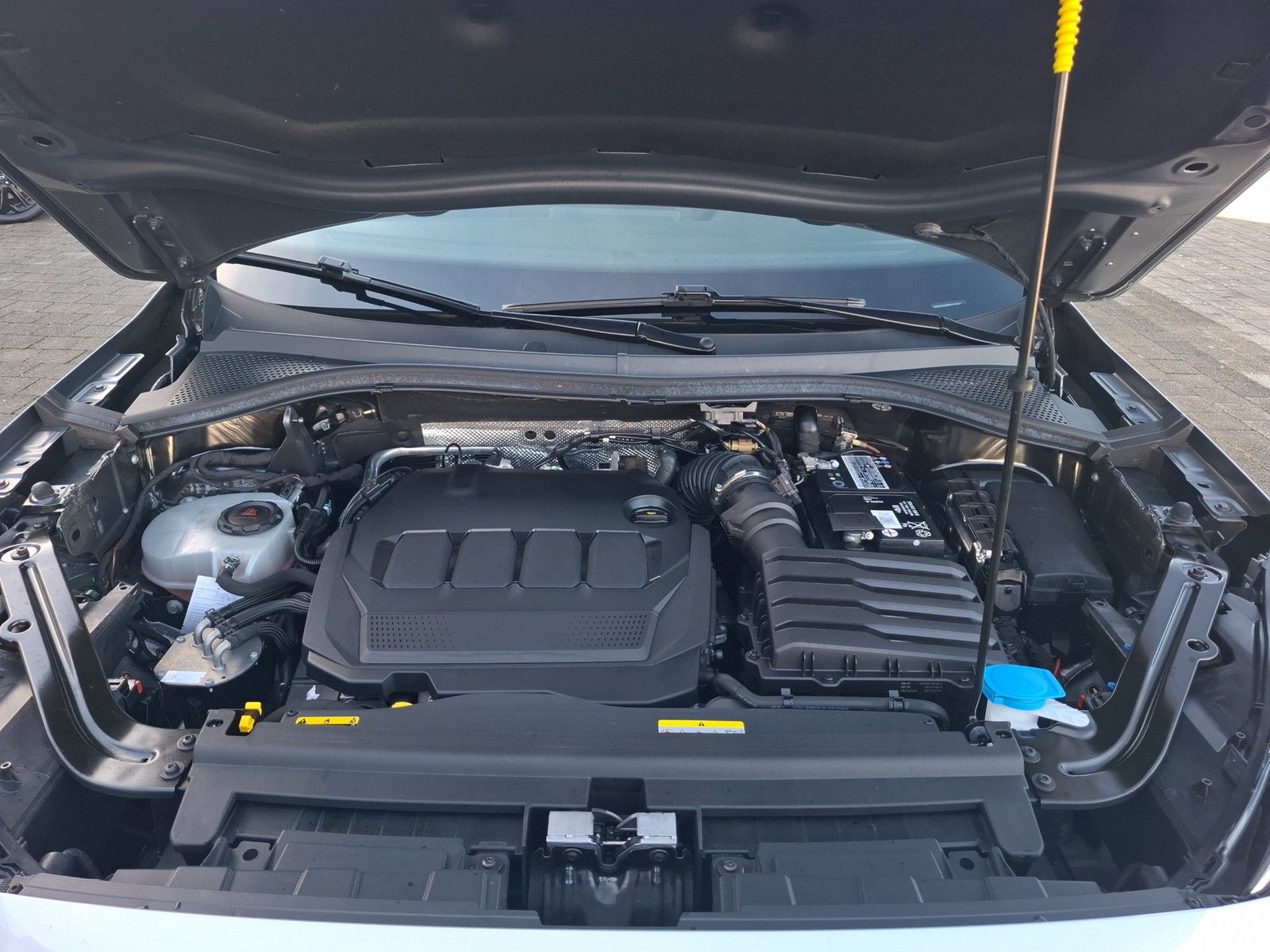 SEAT Tarraco 2.0 TDI Style DSG / AHK / NAVI / LED / S - Image 17