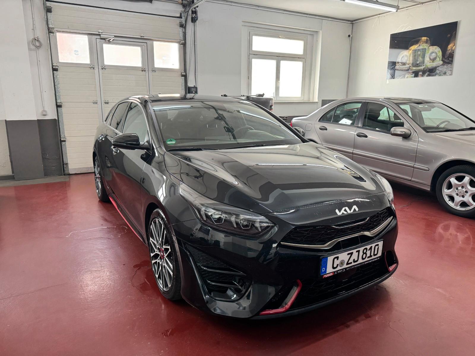 Kia ANDERE ProCeed GT