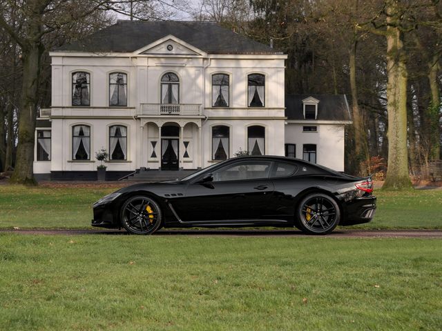 Maserati Granturismo 4.7 MC Stradale | 1 of 497 | Carbon