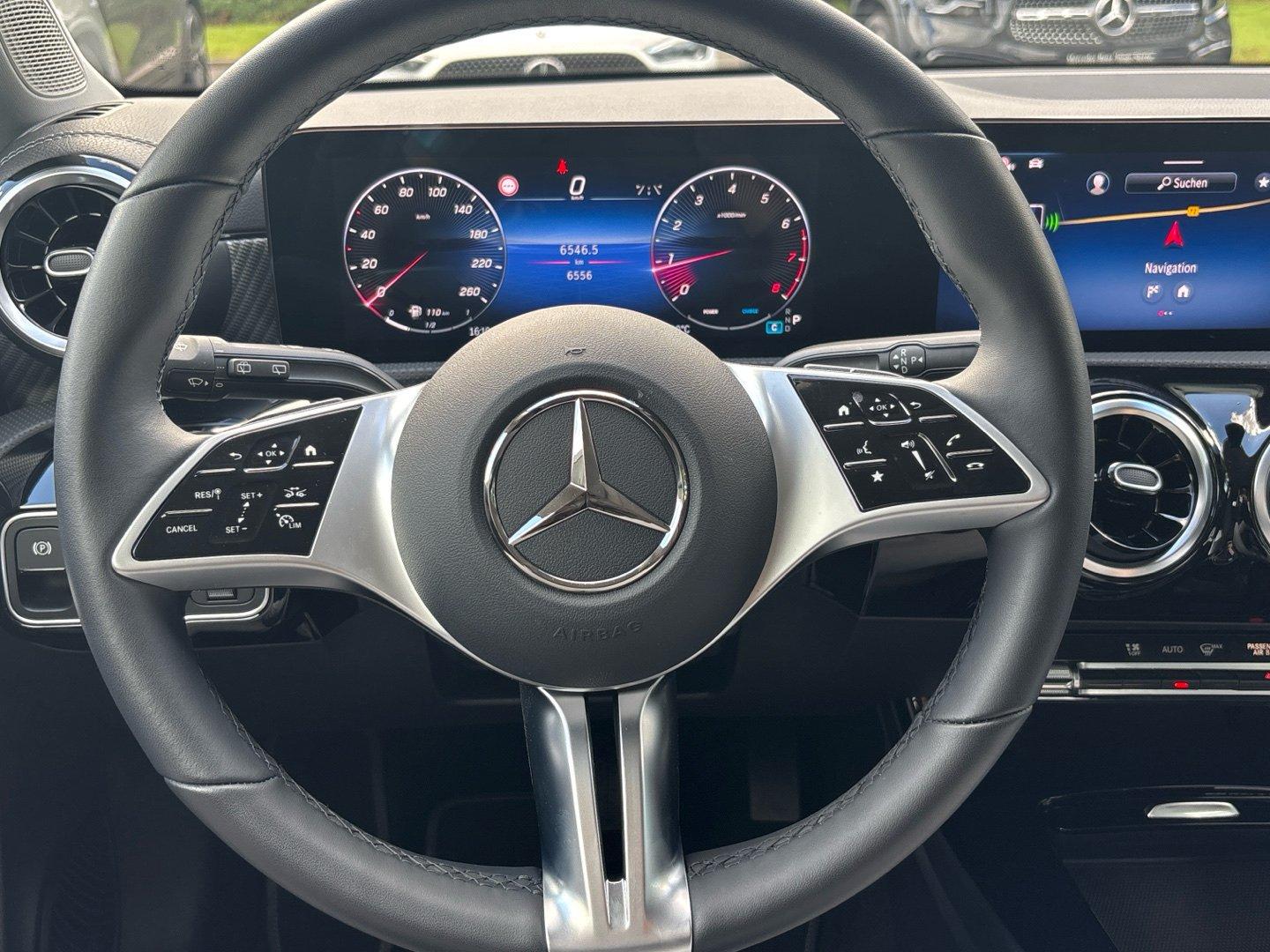 Mercedes-Benz CLA 180 SB Progressive-Advanced Winter-Paket AHK