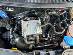 Fahrzeugabbildung Volkswagen T6.1 Kombi 2,0 TDI 2xKlima Tempomat R.Cam 9.Sitz