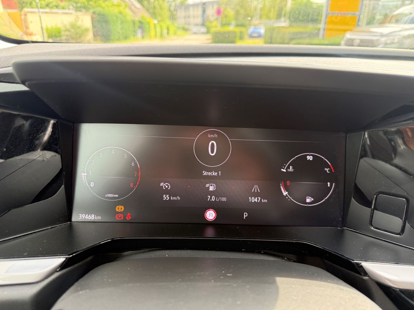 Fahrzeugabbildung Opel Grandland 1.2 Elegance SHZ+LHZ+Kamera+AHK