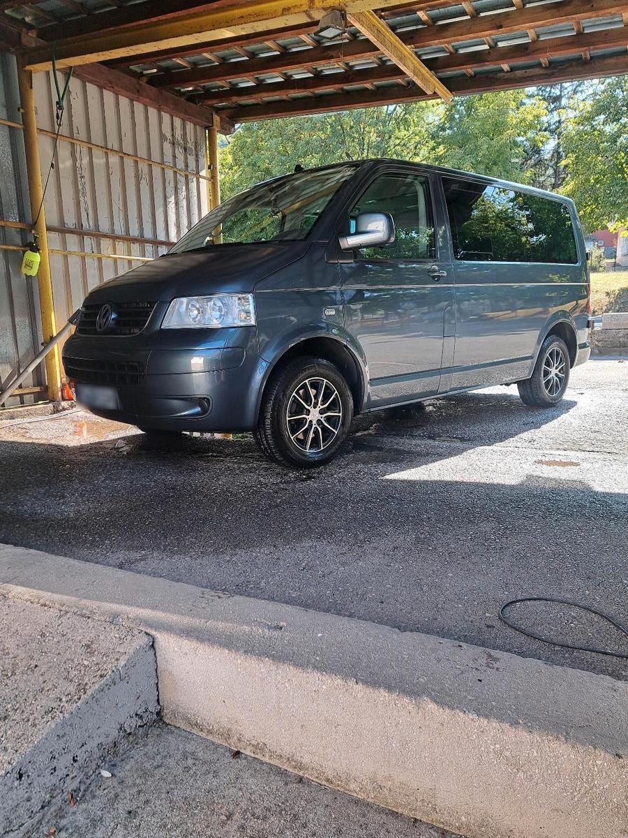 Volkswagen T5 Multivan