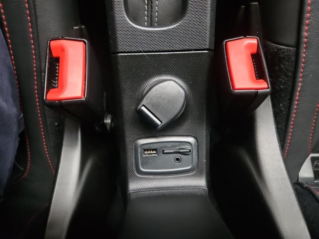 Fahrzeugabbildung Smart fortwo 52 kW passion Brabus LED Navi SHZ Pano