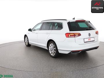 Volkswagen Passat - 3