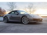 Porsche 991 991 Cabrio 3.0 Carrera 4 - Porsche 991: Grau, Cabrio