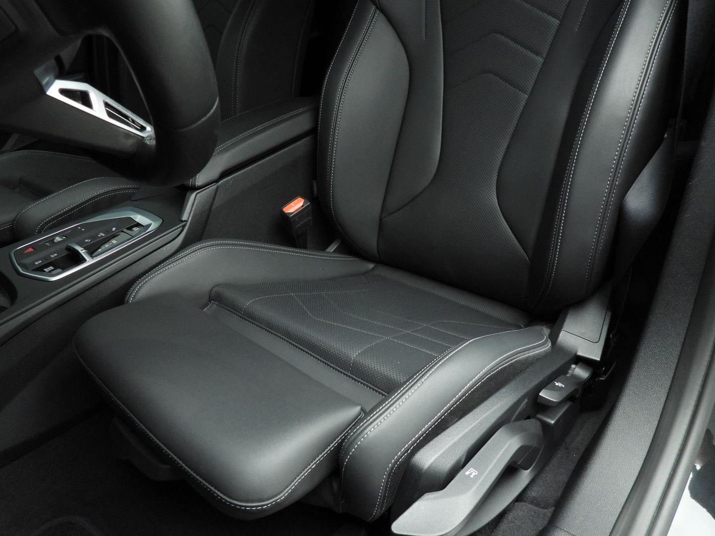 BMW 1 Series 1 Serie 5-türig M-Sportpakket LED Lede, миниатюра 17