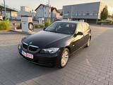 BMW 318 Baureihe 3 Touring 318i *TÜV Neu - BMW 318 aus 2006: Kombi
