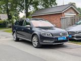 Volkswagen Passat Alltrack Variant Basis BMT 4Motion - Volkswagen Passat aus 2012