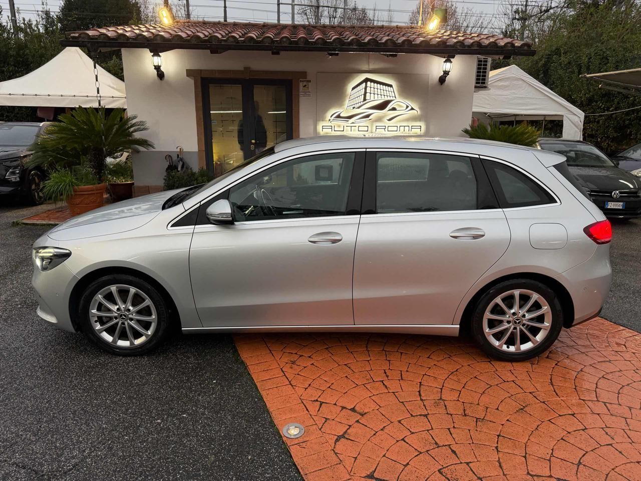 Mercedes-Benz B 200 d Automatic Premium FULL! TA imagem 2