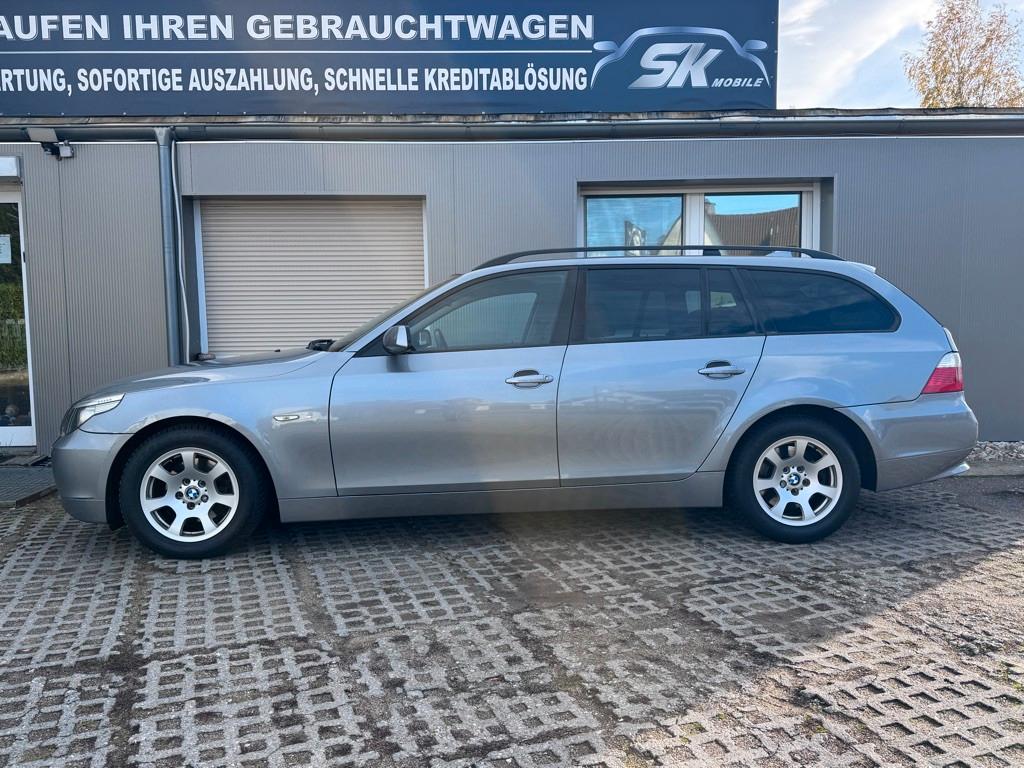 BMW 525 2007 — rear view