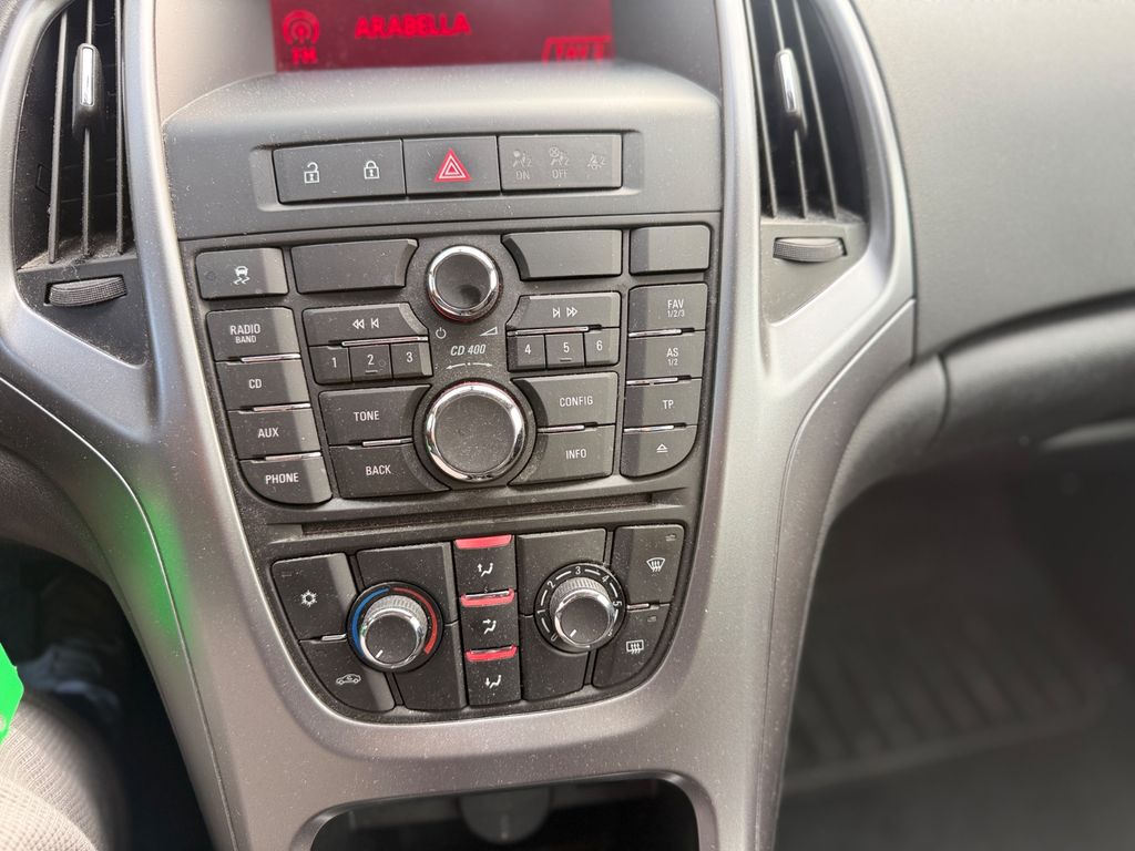 OPEL Astra – Bild 11 von 17