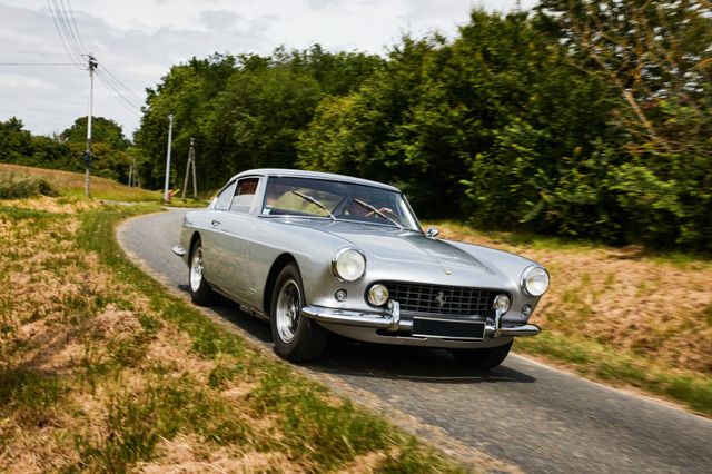 Ferrari 250 GTE 2+2
