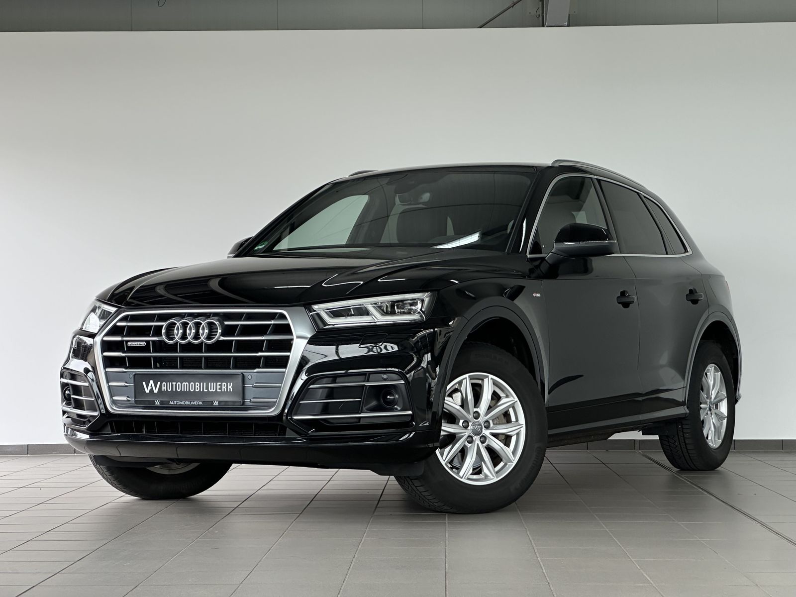 AUDI Q5 40 TDI quattro S Line |NAVI|RKAMERA|ACC|SHZ