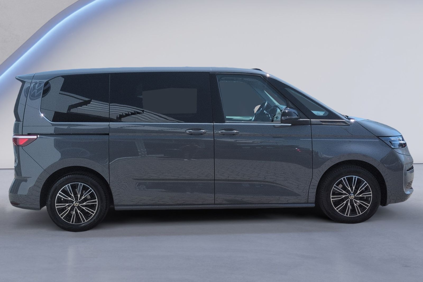 T7 Multivan 2.0 TDI KÜ 7SITZE+KAMERA+NAVI+AHK