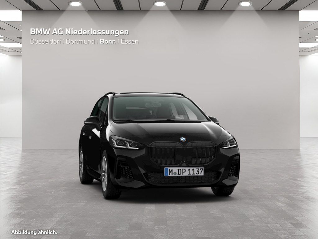 BMW 223 Active Tourer - Bild 13